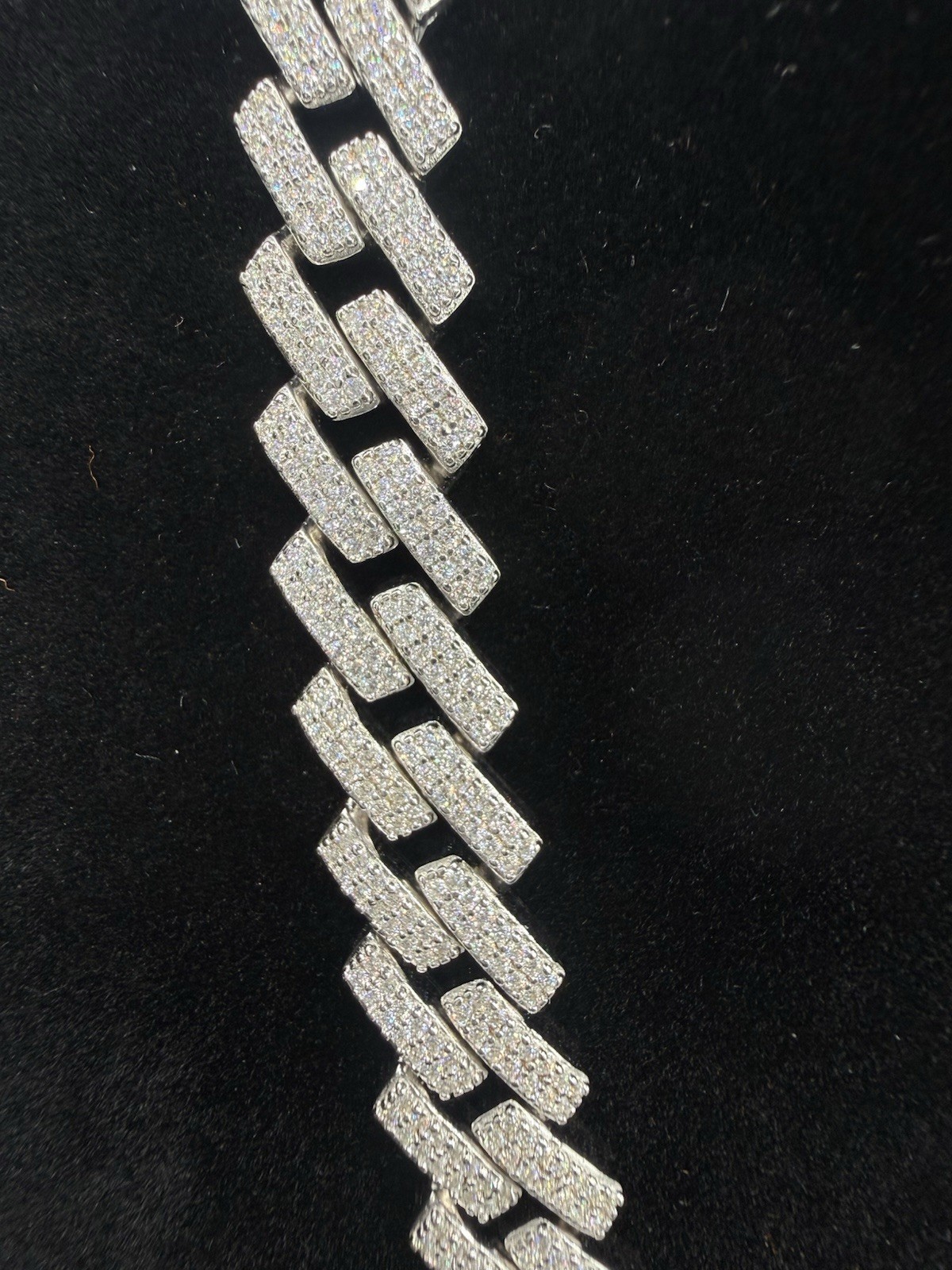 12mm 22” Monaco Link Moissnaite 925 With A Casino 925 Moissnaite Pendant