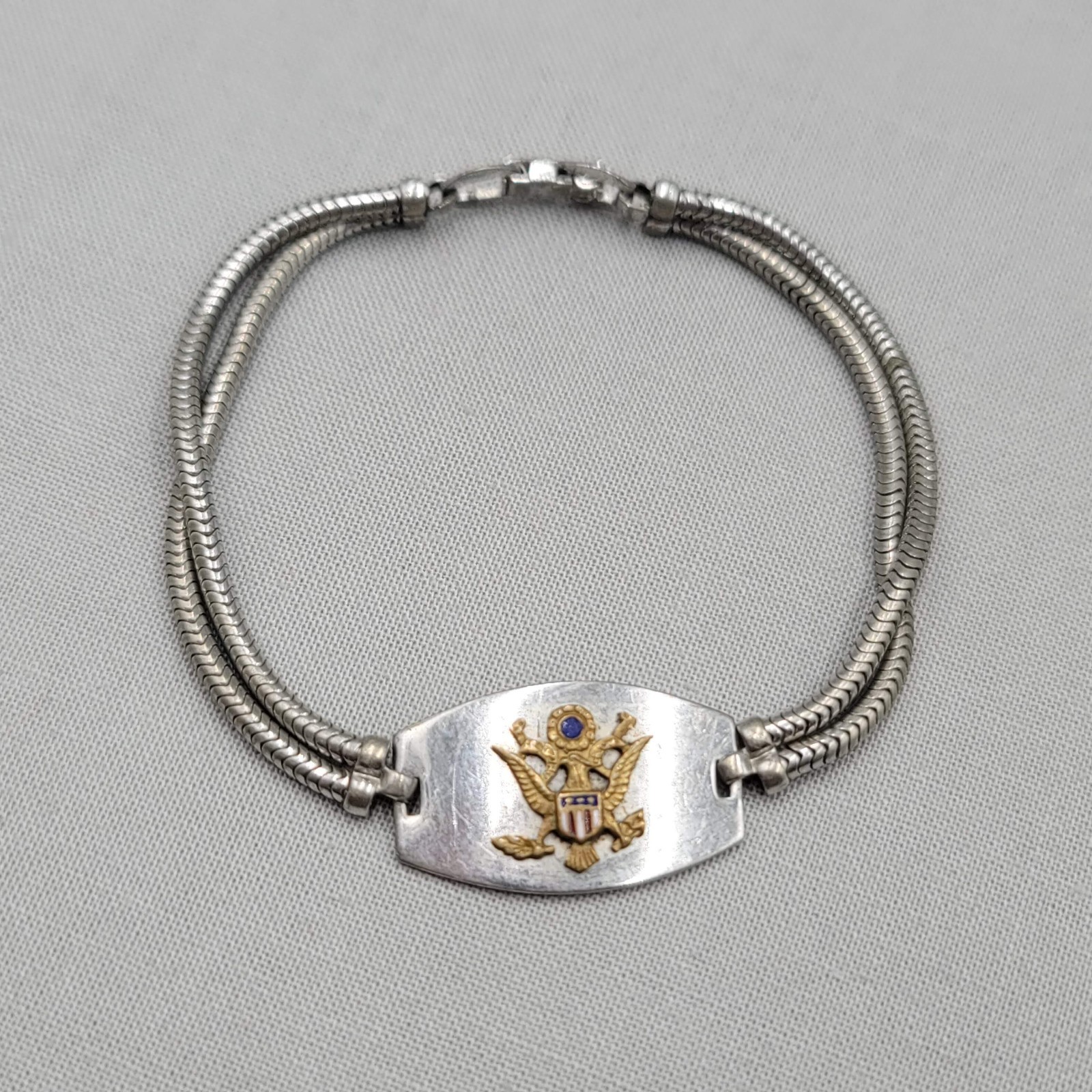 Vintage Great Seal of the USA Army Sweetheart ID Bracelet Silver tone 6.75″