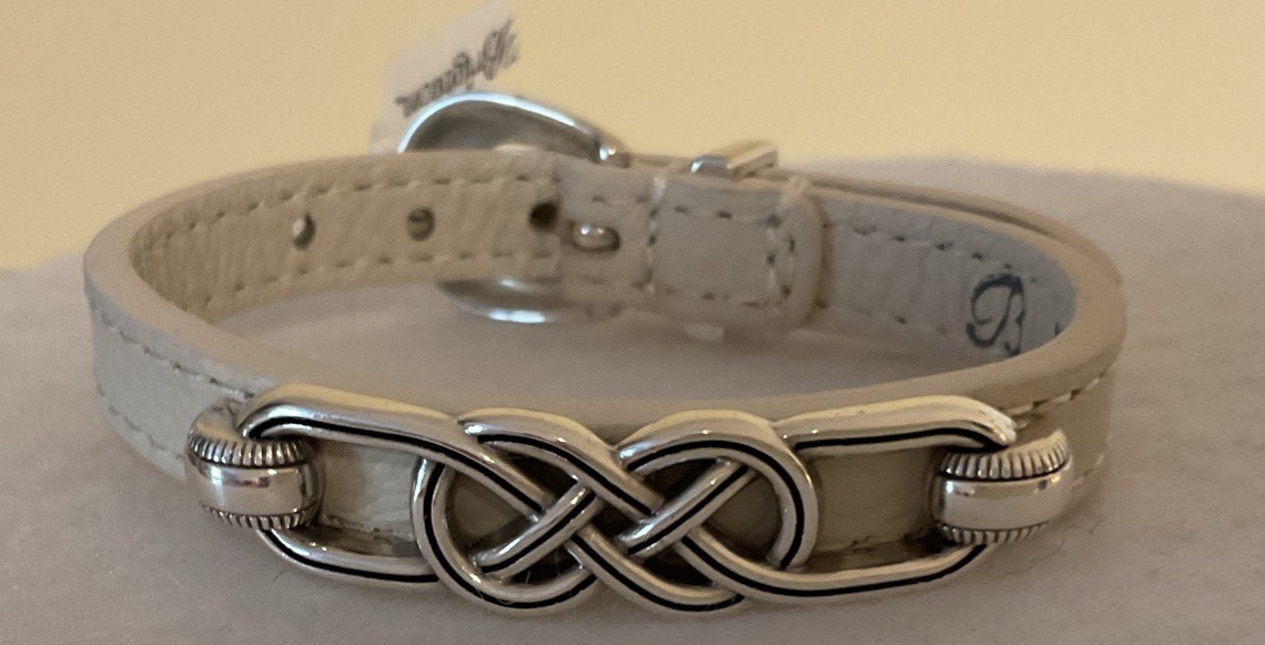 FOREVER LOVE! NWT BRIGHTON INTERLOK LEATHER BANDIT BRACELET SHOE WHITE MSRP:$62