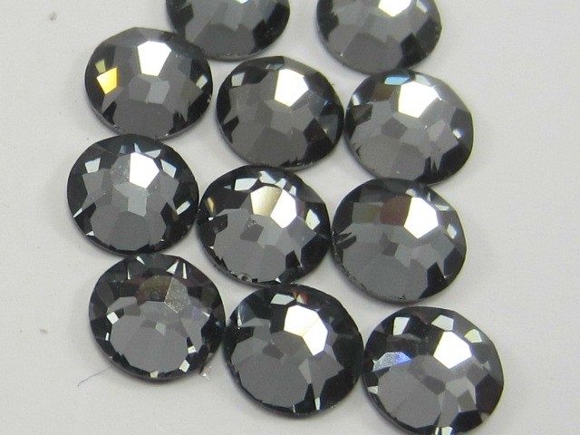 12ss CRYSTAL NIGHTFALL (maxima) FLAT BACK PRECIOSA Rhinestones 1gr.