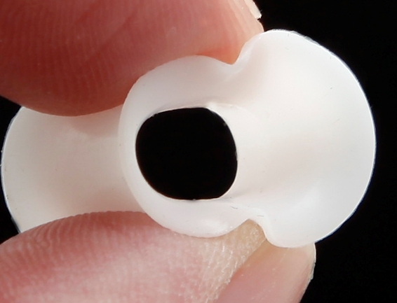 1 Pair White Flexi Silicone Ear Skin Tunnels 2g 6mm Plugs Gauges Piercings 463