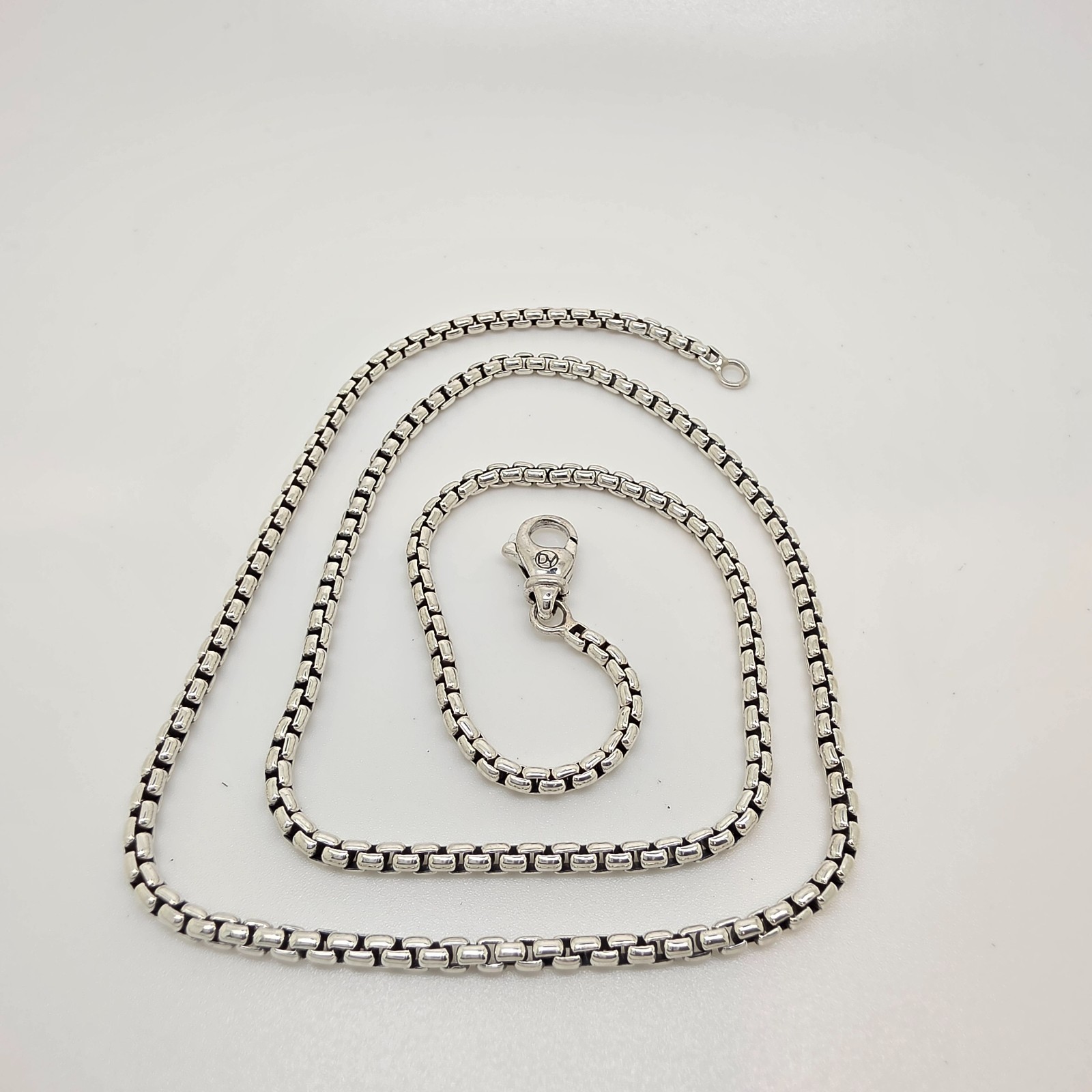 David Yurman Sterling Silver Black Diamond Chevron Cross w/ 20″ inch Chain