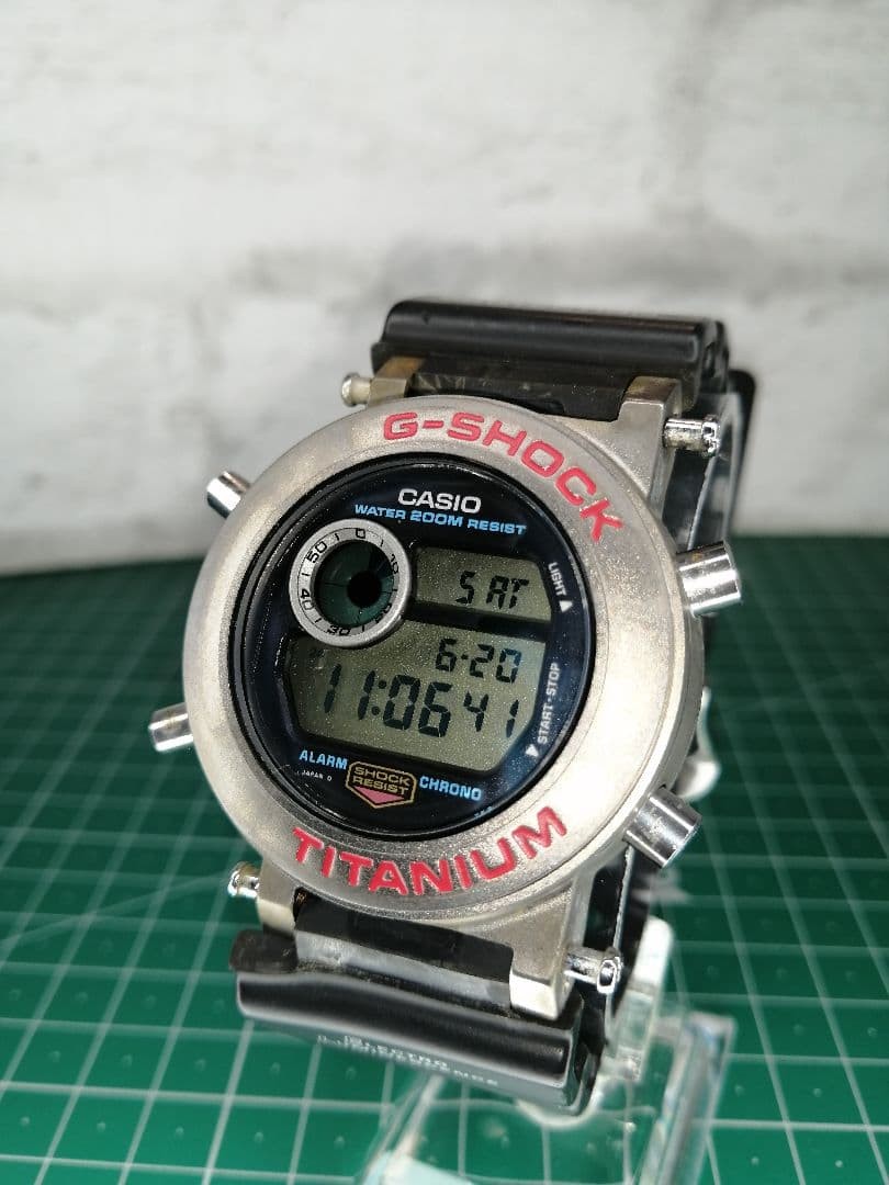 Casio G-Shock DW-8200, new battery, Frogman model, cleaned.