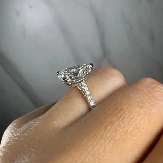 2Ct pear Cut lab-Created Solitaire Engagement Ring 14K White Gold Plated