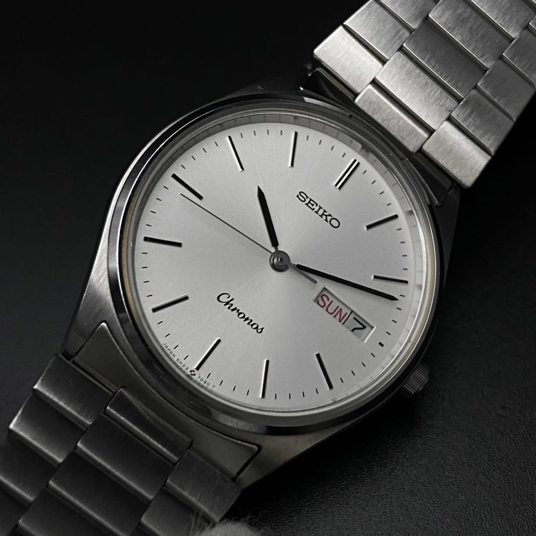 Working item SEIKO Chronos Day Date Wristwatch 5H23 7D40 New Battery