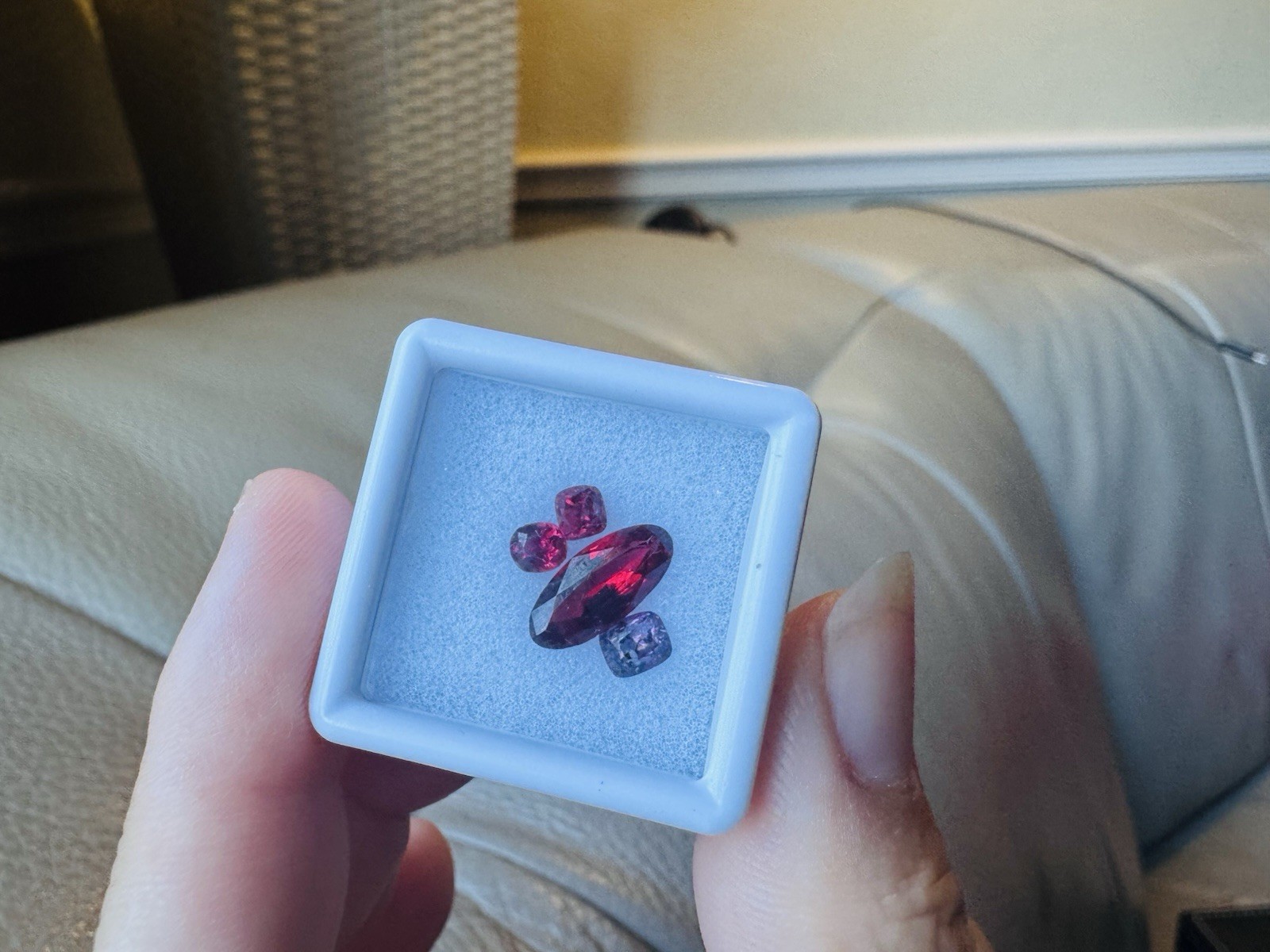 2.4-carat natural, unheated Burmese spinel; seller based in the USA.