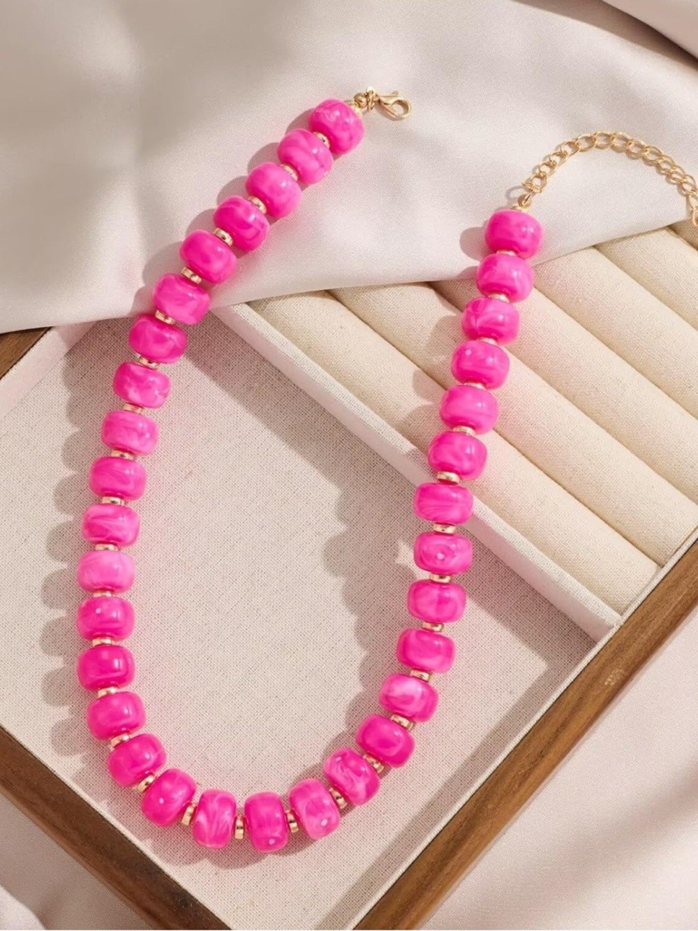 New! Hot Pink Bead Necklace