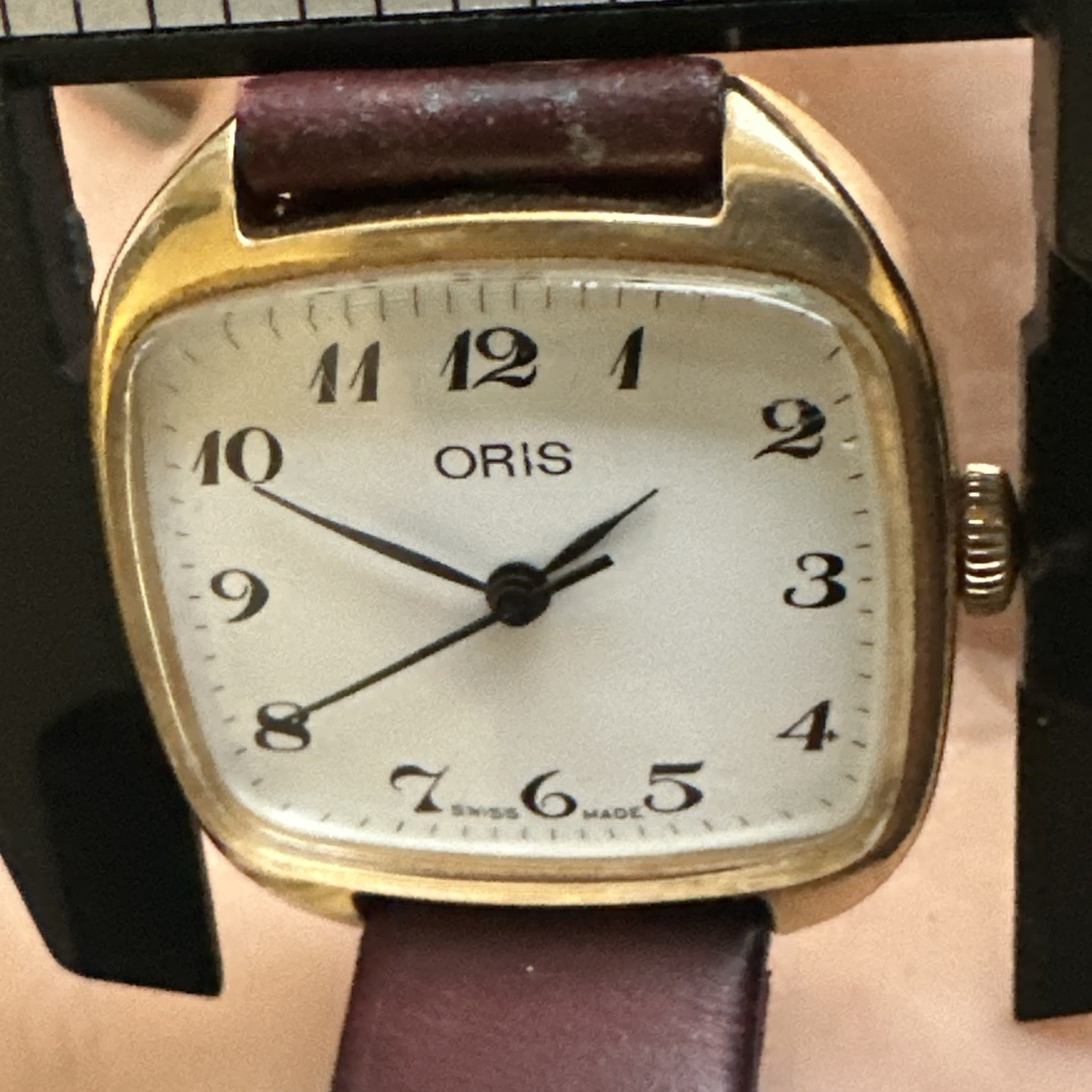 Retro 1970’s Gents TV screen Oris, Sold As Seen For Spares/Repairs Only.