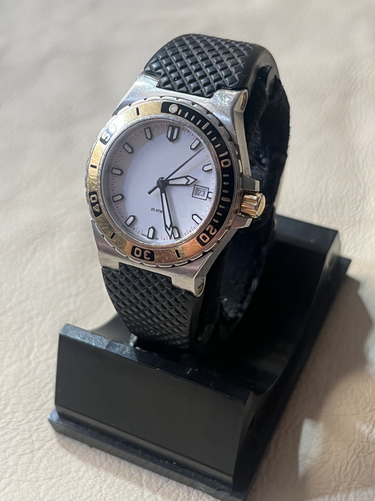 Allon’s Diver 20 ATM/200M Diving Watch