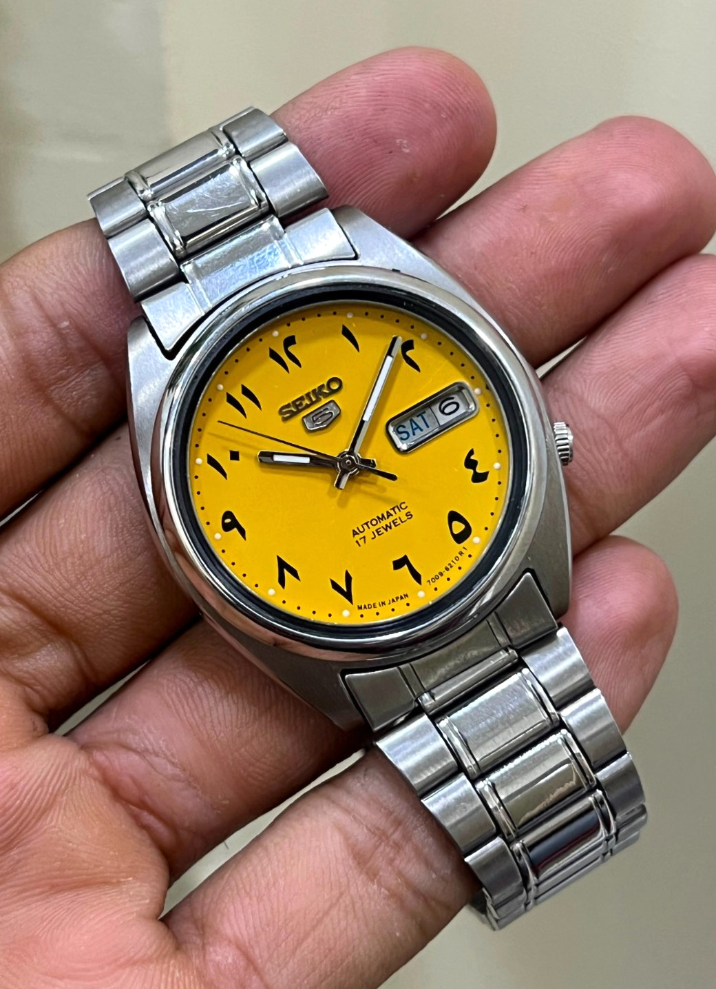 Seiko 7009 Automatic Mens Watch Day/date with Arabic Yellow💛 Dial