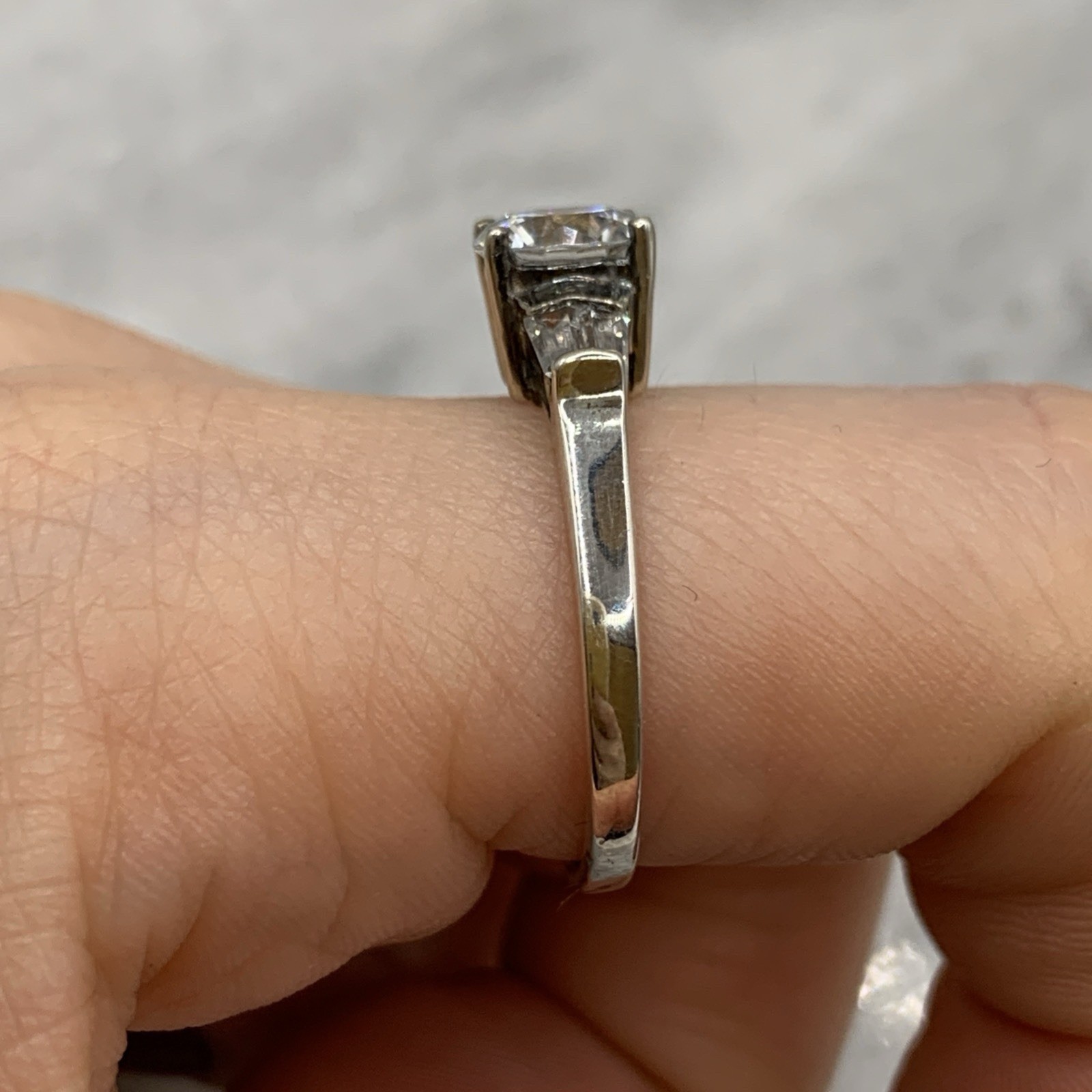Art Deco Style Ring 925 Sterling Silver CZ Round Cut Baguette Shoulder – Size R