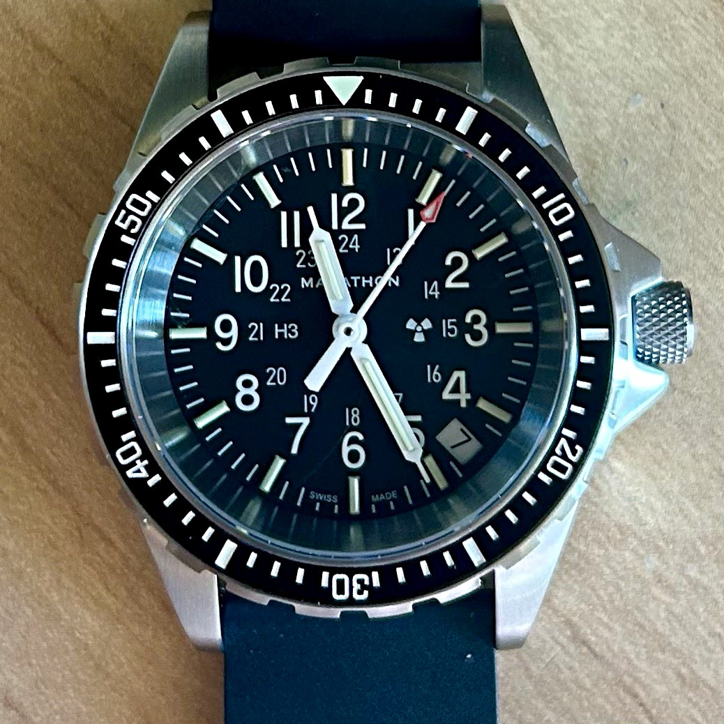 Marathon 36mm Diver Quartz 300m Black Dial Rotating Bezel Rubber Strap