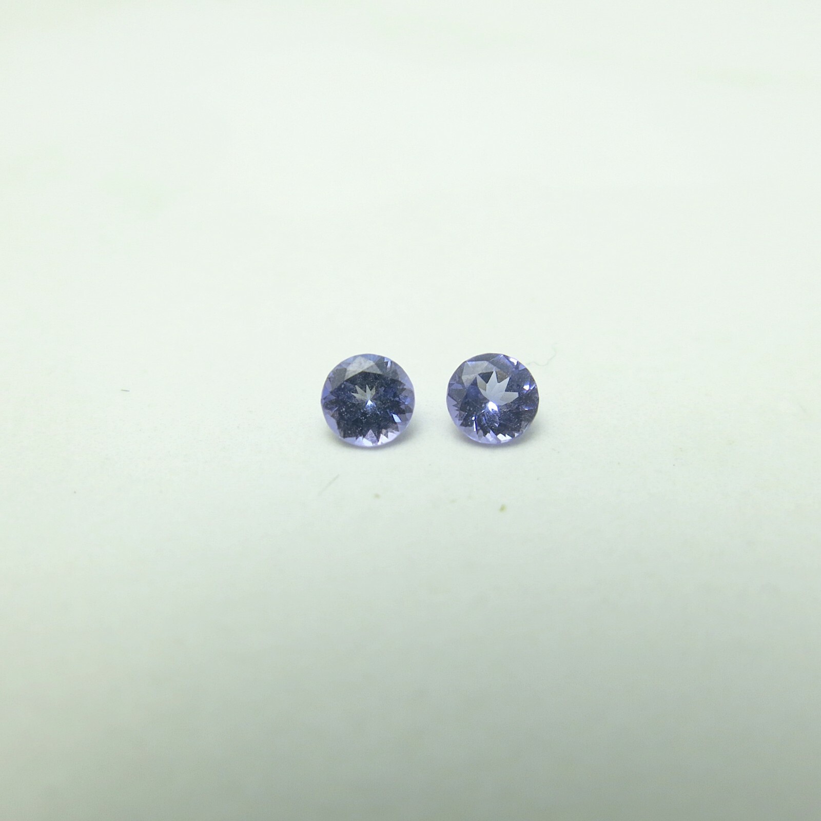 Loose 4.5mm Round Tanzanites
