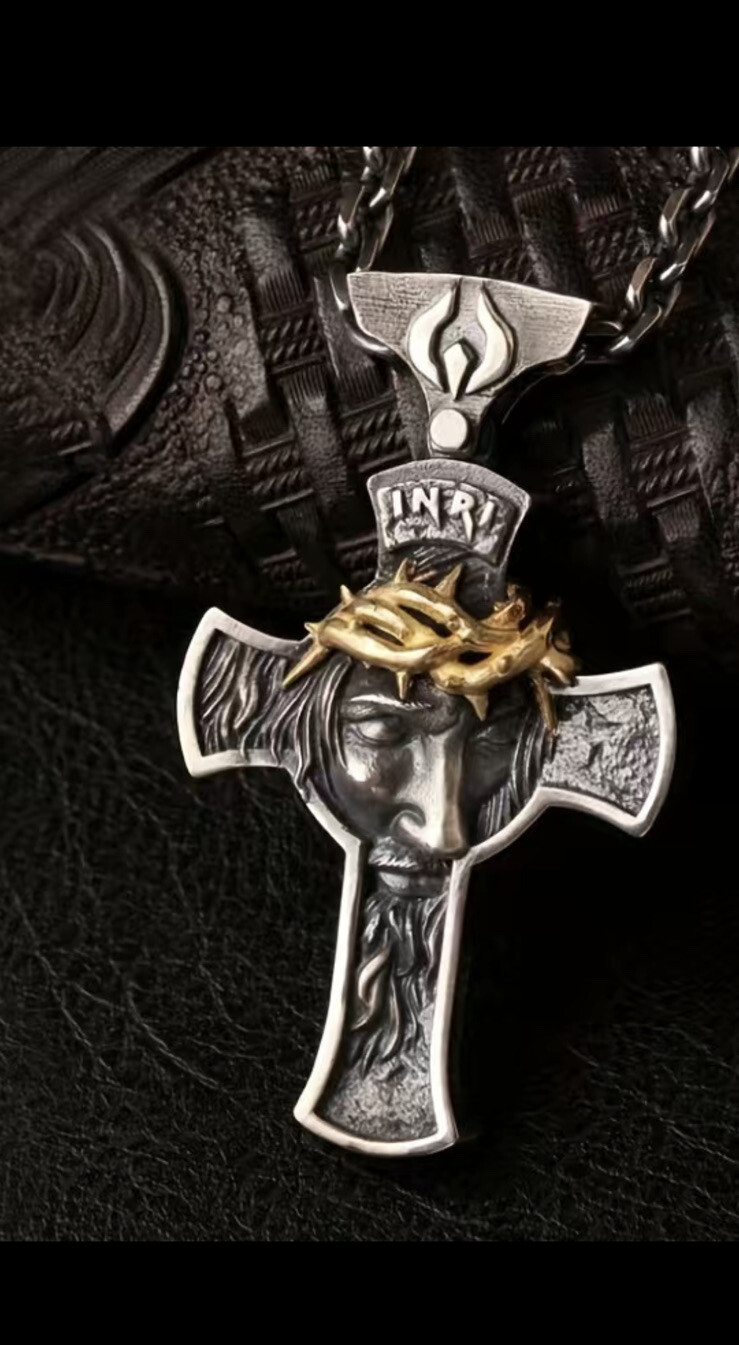 Religious Style Jesus Christ Face Silver Cross Gold Crown Pendant Necklace
