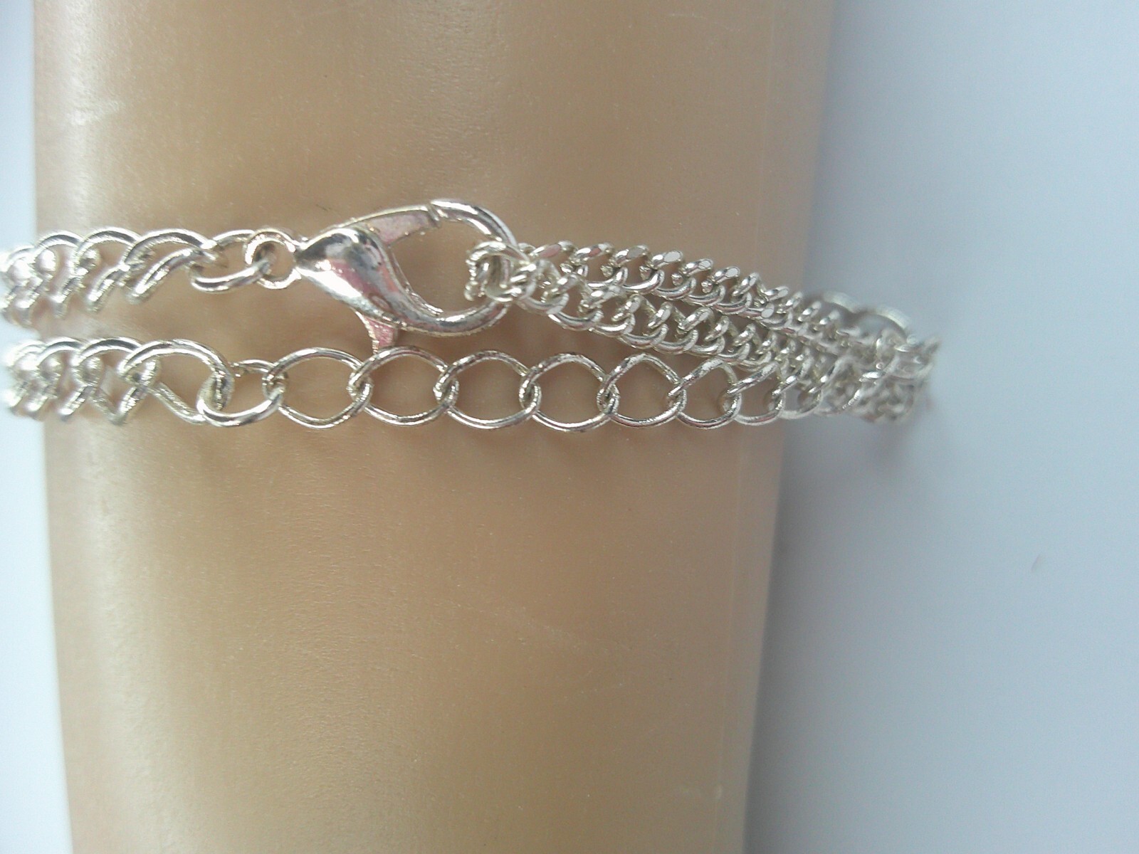 Halloween Spider Web Bracelet Silvertone 7.5 in Fashion Costume Lightweight