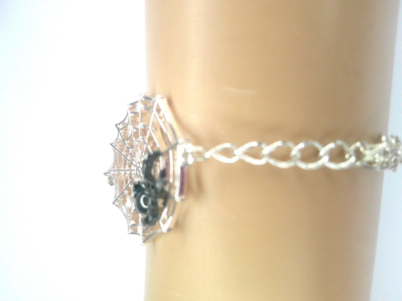 Halloween Spider Web Bracelet Silvertone 7.5 in Fashion Costume Lightweight