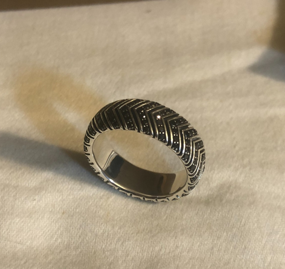 David Yurman Sterling Silver Men’s Chevron Black Diamond Band Ring 8mm – Size 10