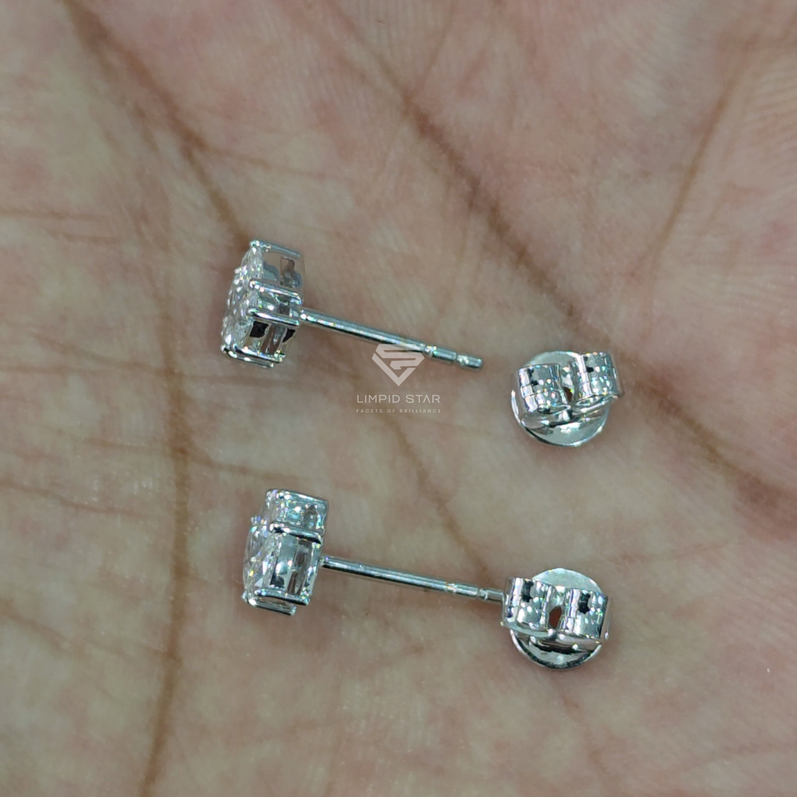 Fancy Lab Grown Diamond Stud Earrings Cluster 0.55ct VVS-VS EF IDT Certified