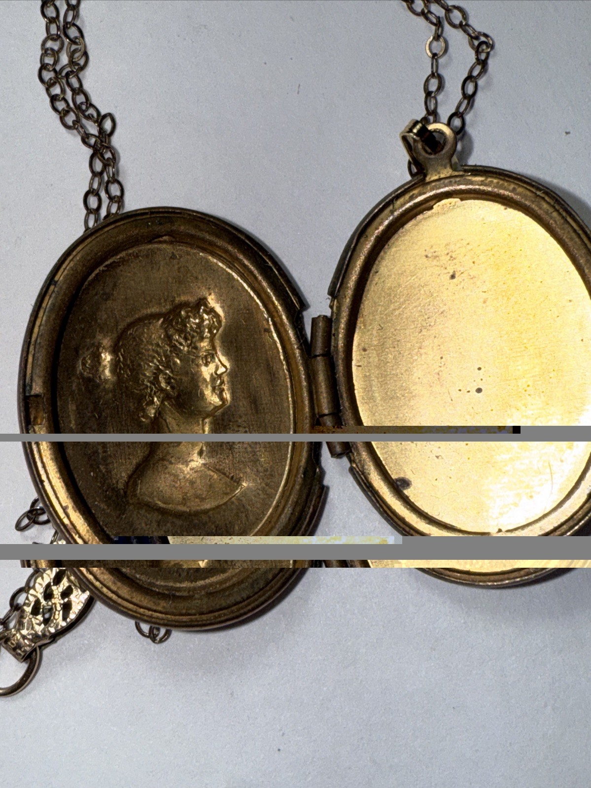 Necklace Pretty Locket Gold Filled ? Victorian Pretty Lady 100 Years Left Facing