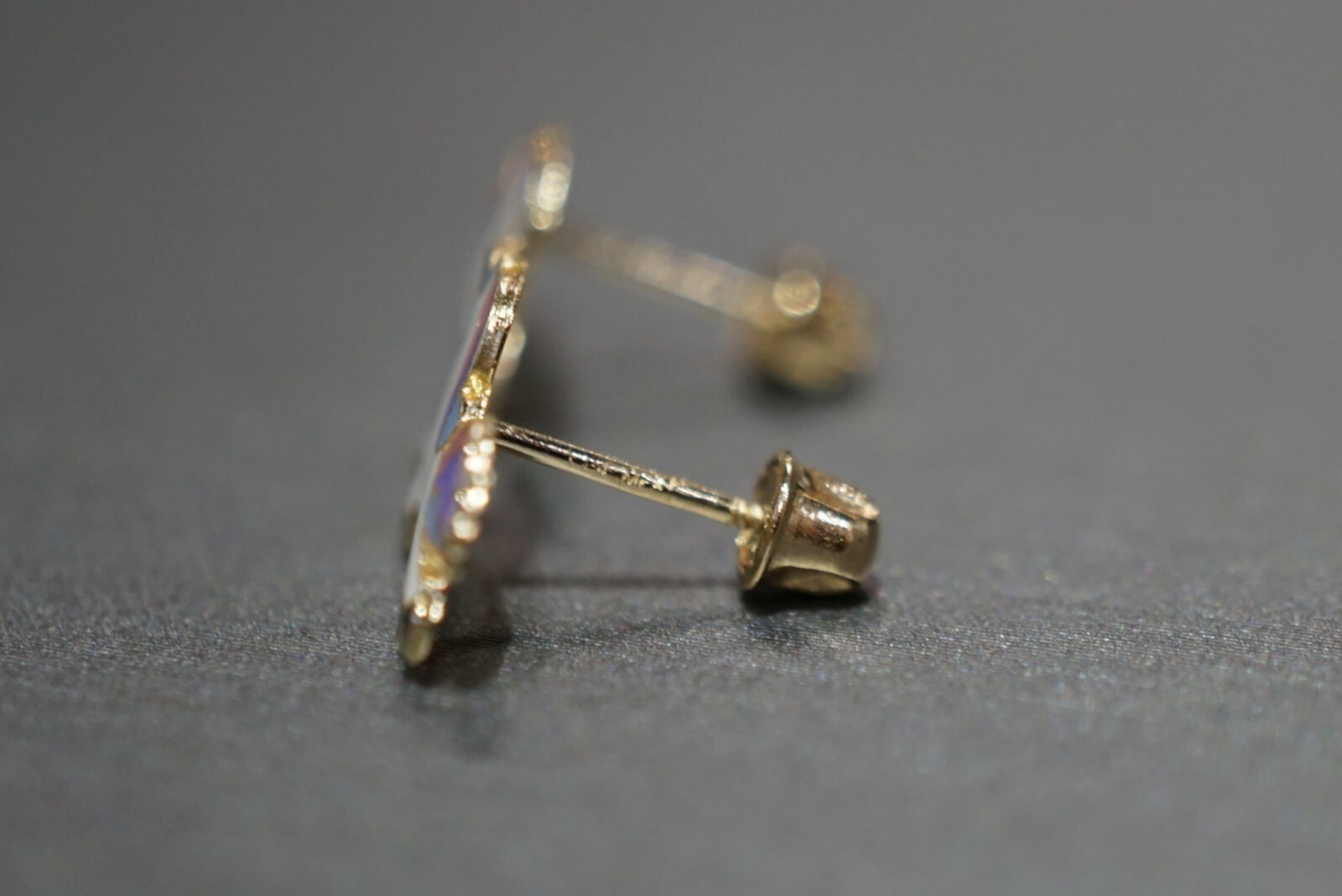 14K Solid Yellow Gold Enamel Unicorn Screw Back Stud Earring.