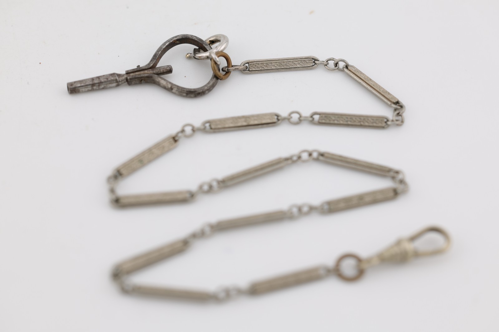 WHITE GOLD FILLED PANEL LINK POCKET WATCH CHAIN 34cm, 3mm WIDE (A17)