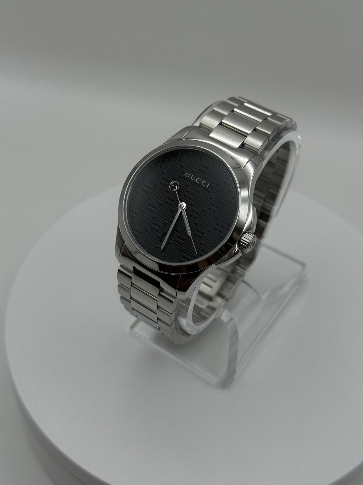 Versace VERD00318 Palazzo Empire white gold Stainless Steel Swiss Watch 43mm.