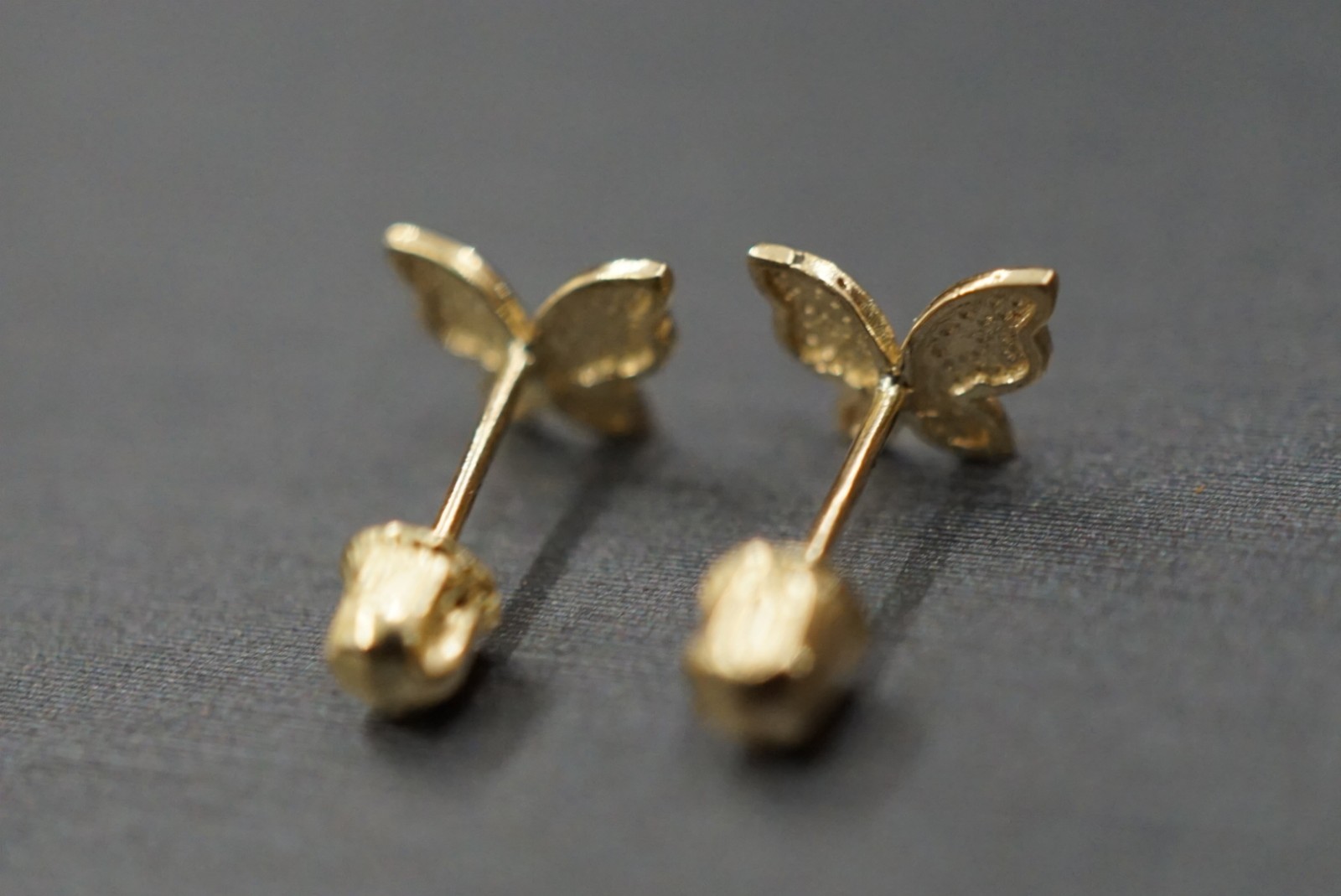 14K Solid Yellow Gold Women Children Polished Butterfly Screw Back Earring.