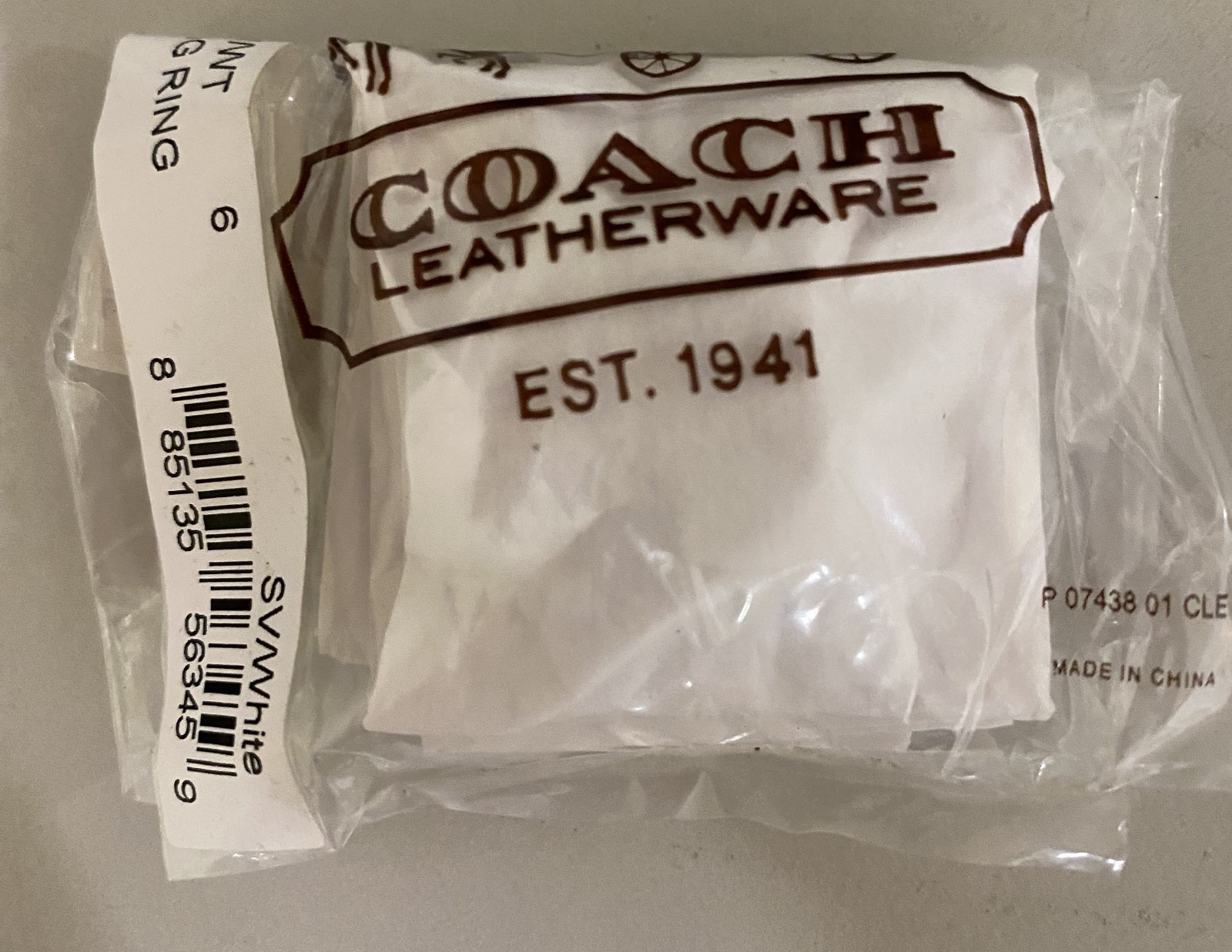 NWT Coach Miranda Enamel Ring – White Sliver / Size 6 / 94346