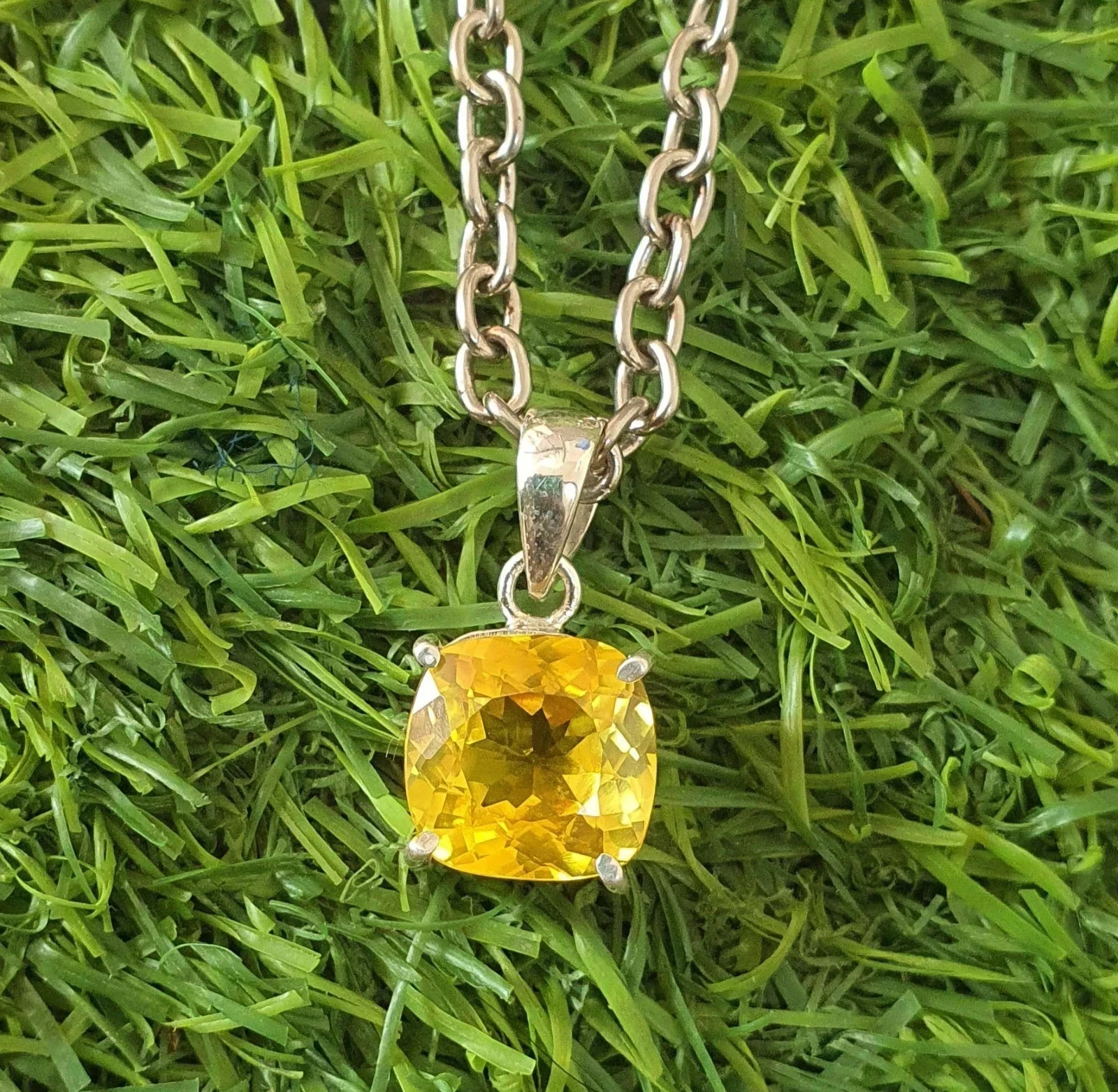 21 Ct Natural Yellow Sapphire Cushion Cut 925 Solid Silver Pendant Gemstone