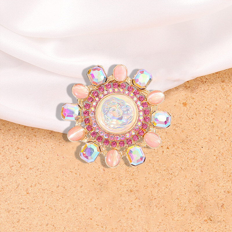 Vintage Art Deco Style Enamel Crystal Relief Beauty Avatar Brooch Badge Pin Gift