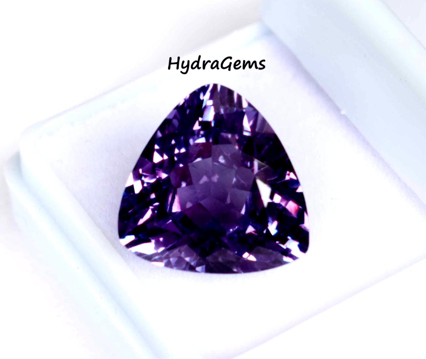 10.25Ct Trillion Cut Color Changing Alexandrite Natural Certified Loose Gemstone
