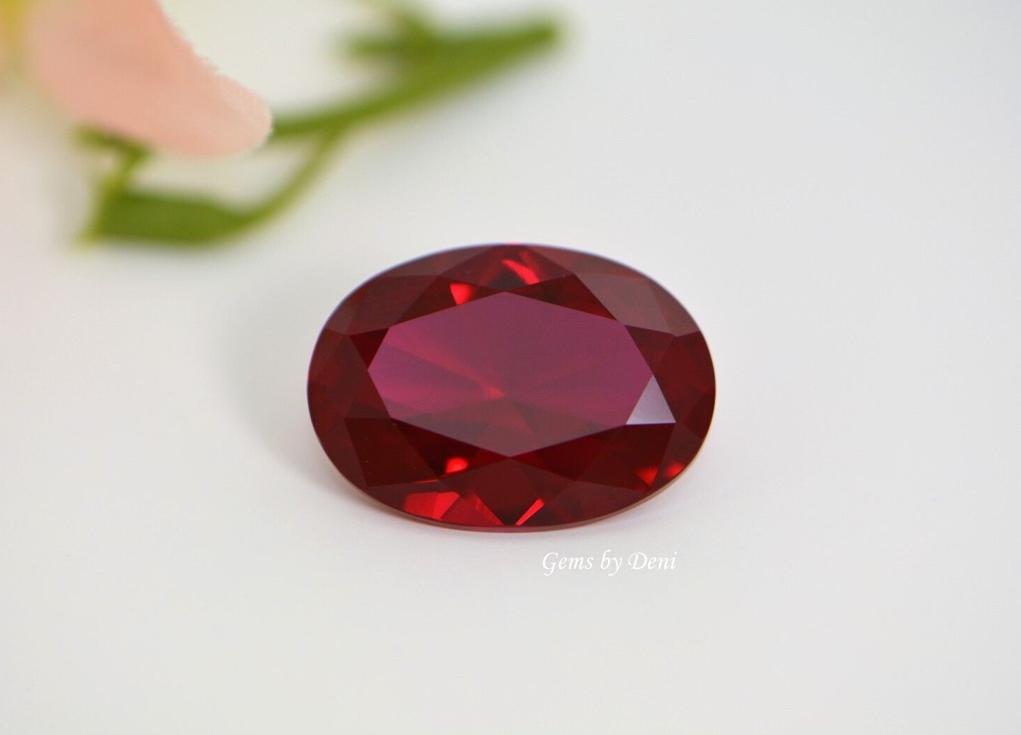 Lab-Created Ruby Oval Shape Corundum (5×3 to 25x20mm)