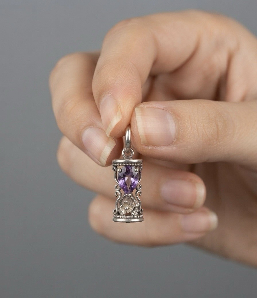 Natural Amethyst Hourglass Design Pendant in 925 Sterling Silver