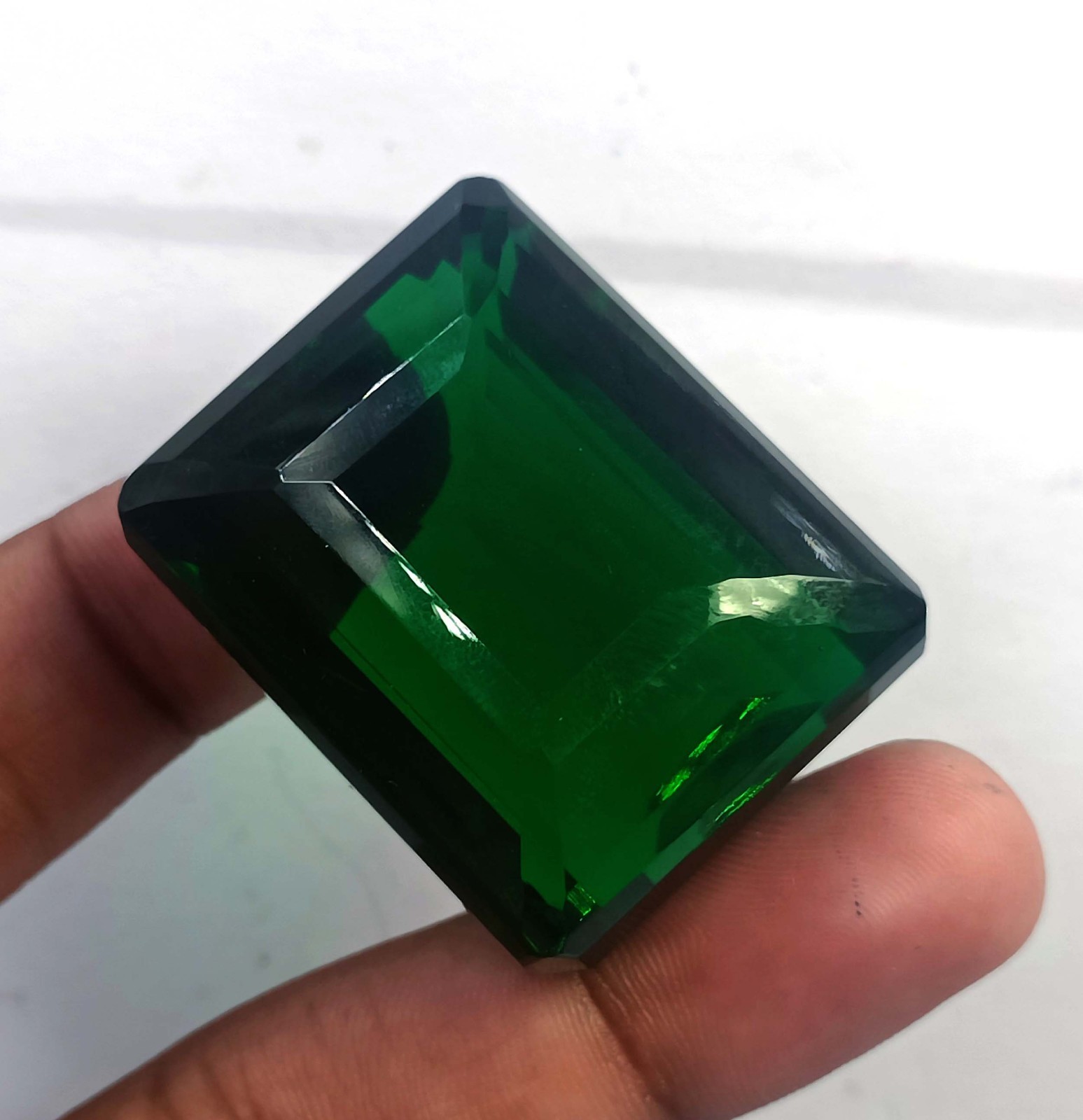 Top Quality Natural Green Emerald 220.35 Ct Emerald Shape IGL Gemstone 6MHH