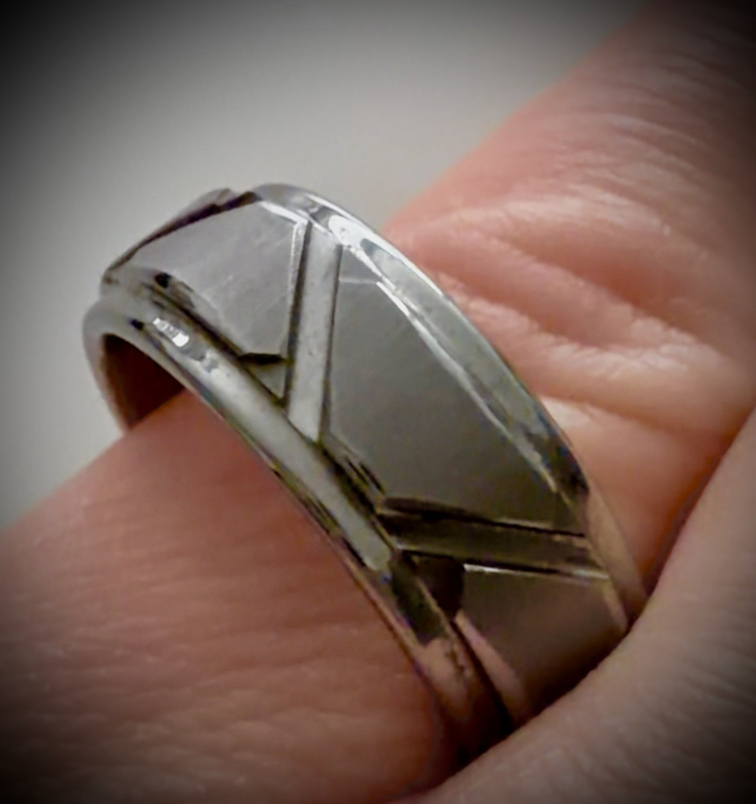 Authentic Triton TC.850 Tungsten Carbide Men’s Wedding Band Ring w/ Kay Jewelers