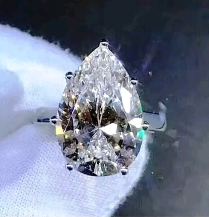 12 Ct Certified Treated Off White Diamond Solitaire Ring, 925 Sterling Silver