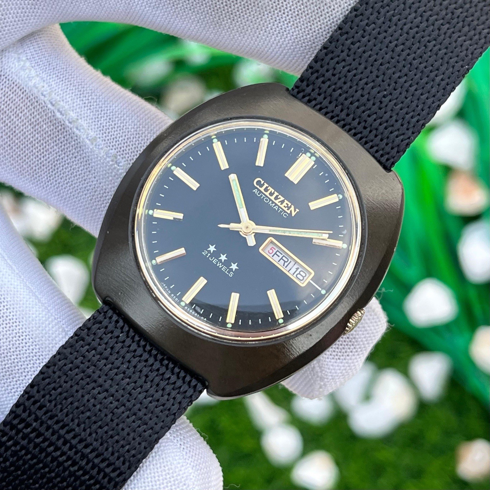 Vintage Citizen Blackie 3 Star Automatic Dress Formal Japan Men’s Watch 61-9558