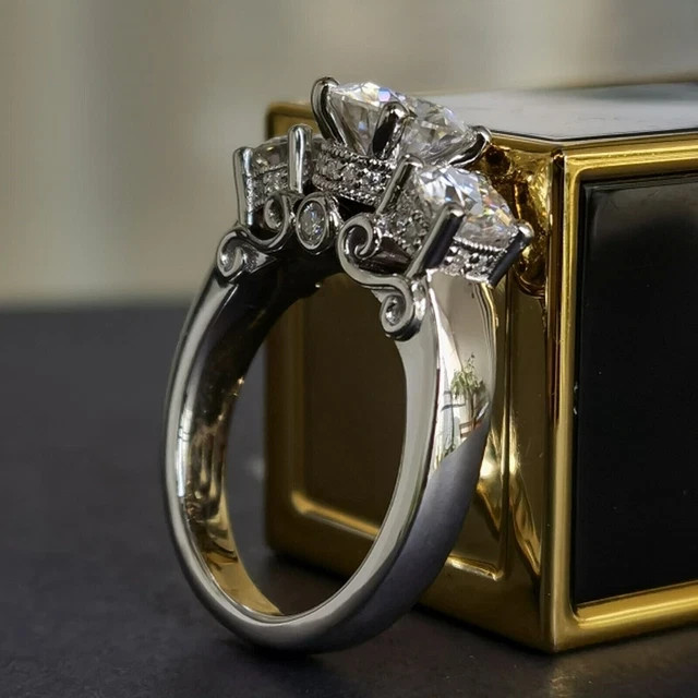 3.50Ct Round Moissanite 3 Stone Engagement Wedding Ring 925 Silver 14K Vermeil