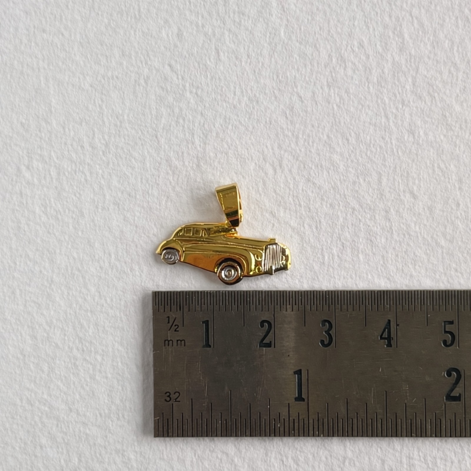 Handmade 14K Yellow & White Gold Engraved Car Limo Pendant | EL GRECO