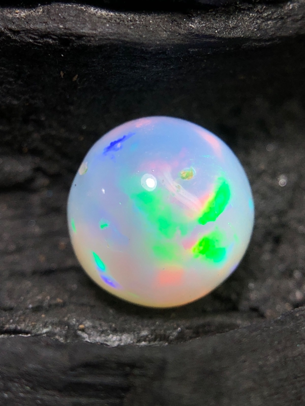 Natural White Ethiopian Rainbow Fire Opal Shere Cabochon Loose Gemstone