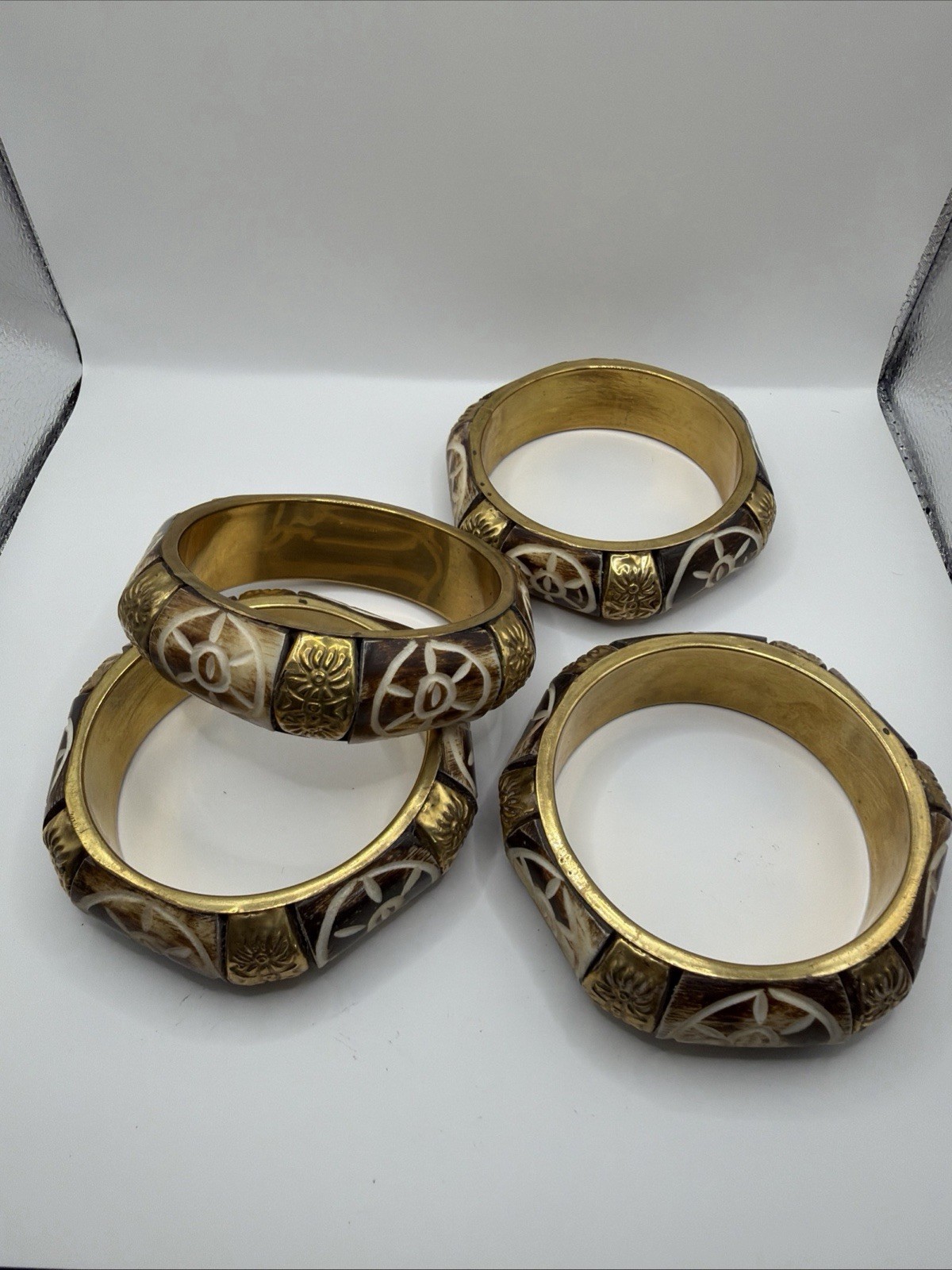 4pcs Buffalo Horn & Bone Inlay Brass Bangle Bracelet Handmade Ethnic Jewelry