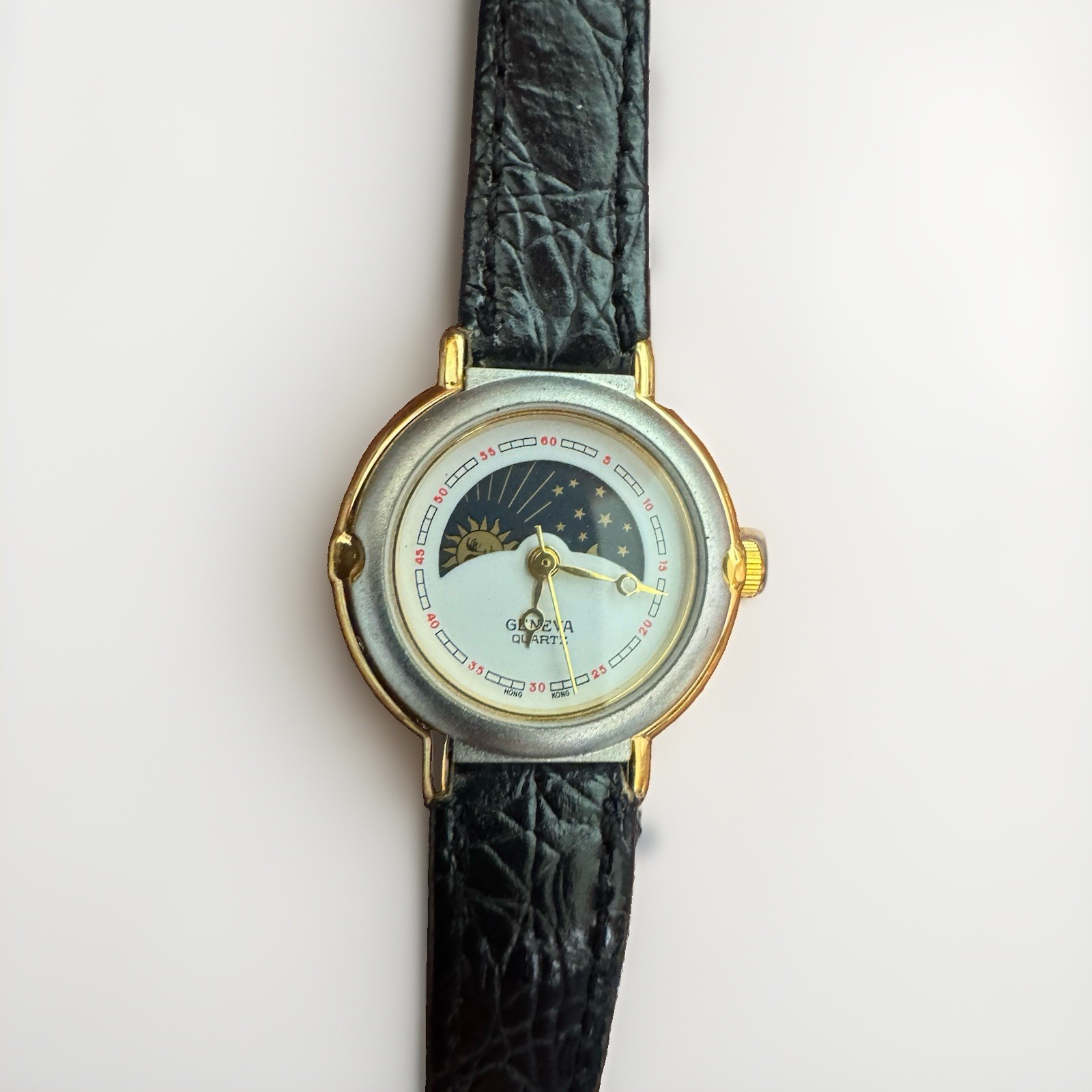 Geneva Quartz Water Resistant Wristwatch Moon phase Calendar Watch