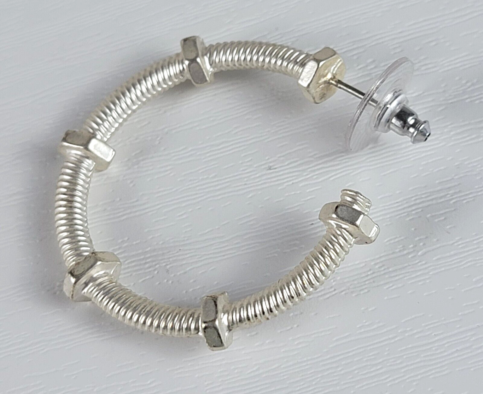 Silver -Tone Screw And Bolt Hoop Earrings 1.5″ Pierced Push Back