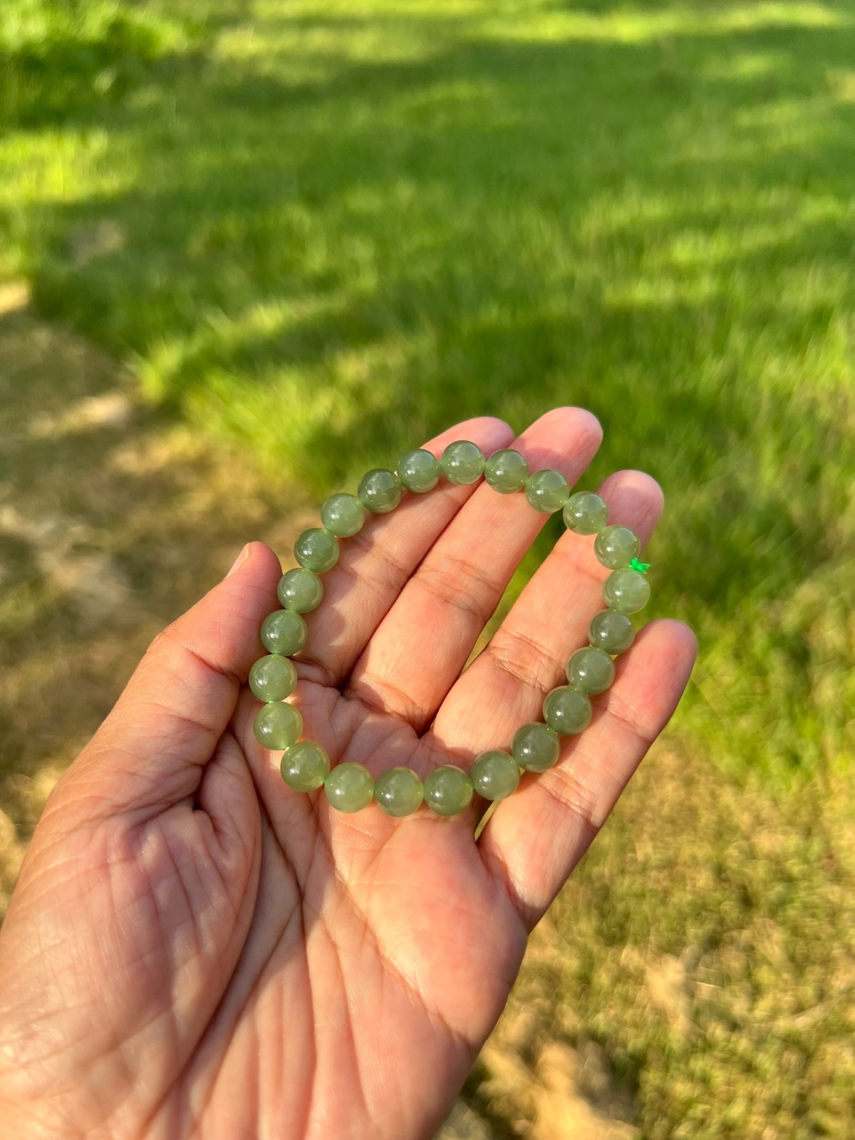 Transparent Green Nephrite Jade 7.8mm Bead Bracelet H398 b
