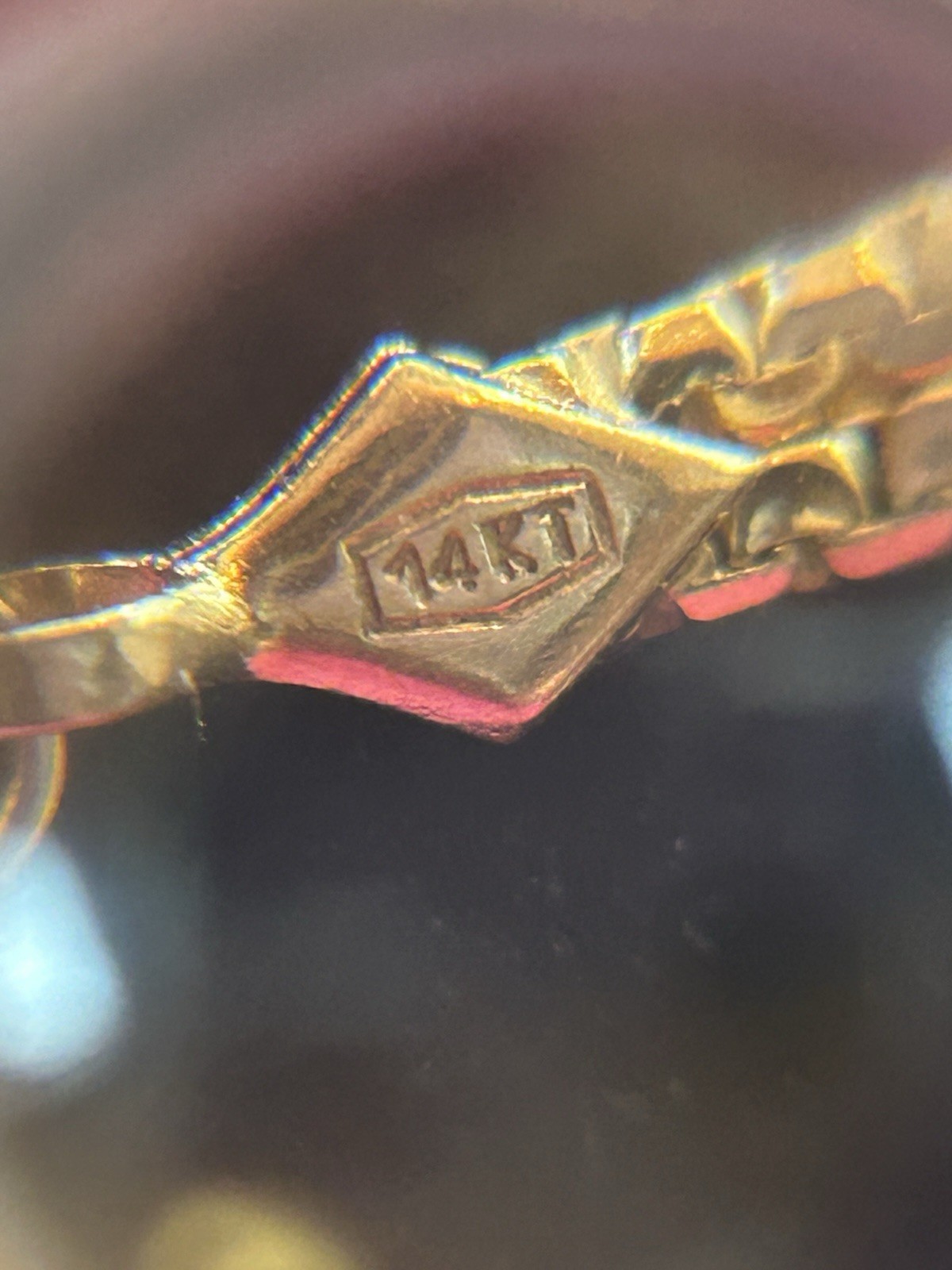 14k Solid Gold Vintage Italian Bracelet, 7”, 3g, 0.14oz. Unique Design.