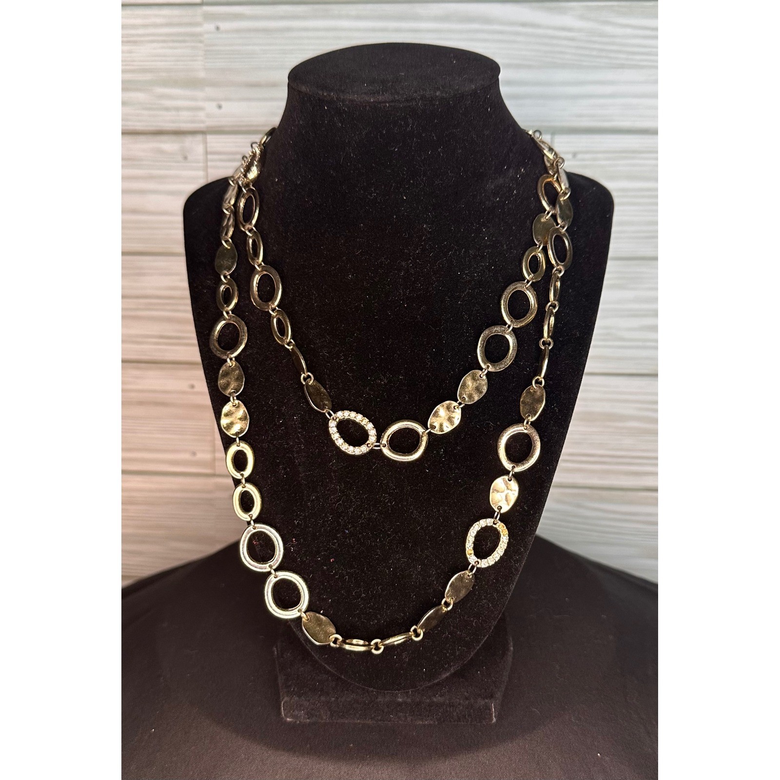 Premier Designs Layered Vintage Necklace Gold Hammered Disc Link Statement