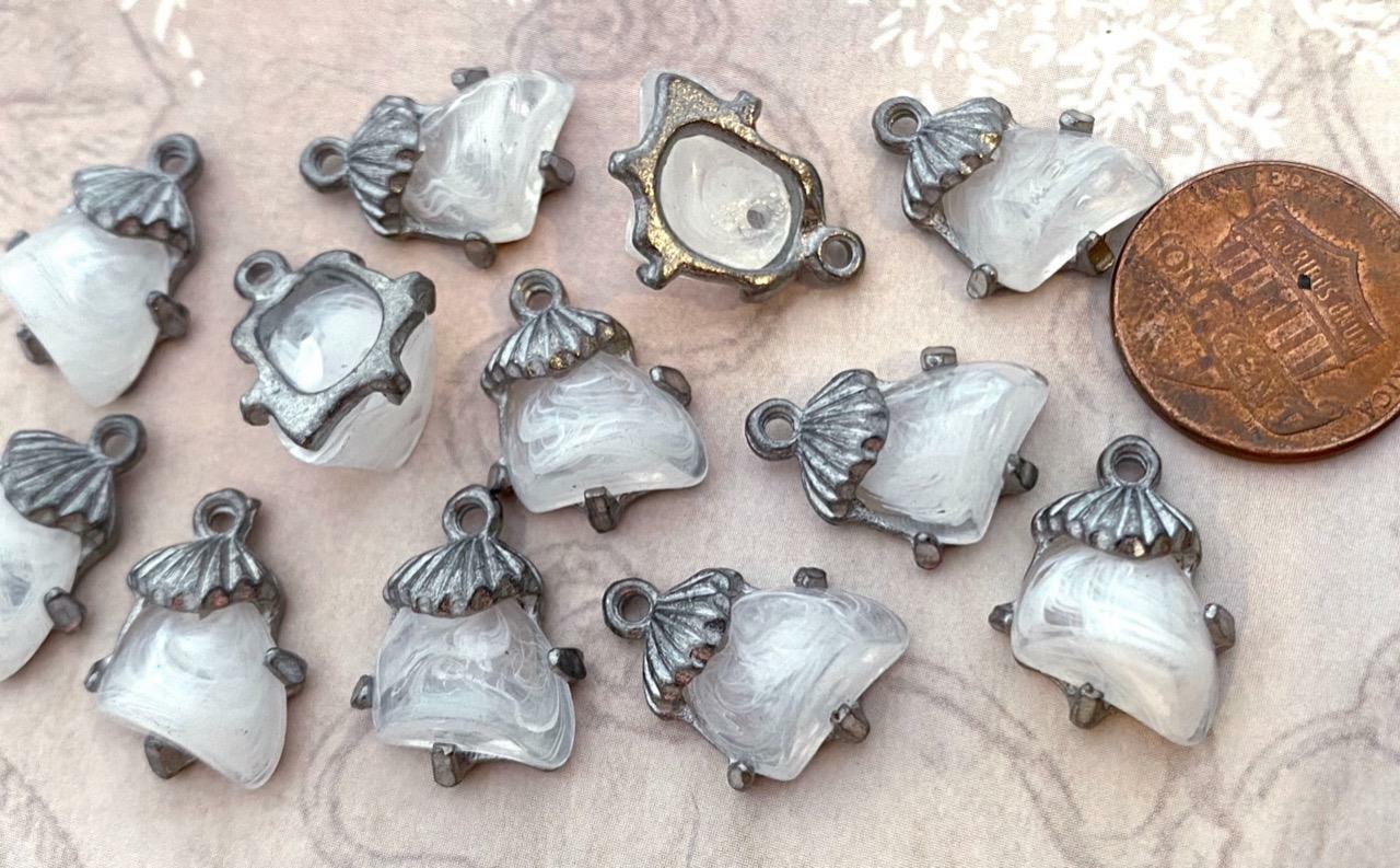 Vintage 13 x 17mm Pronged Marbled White Clear Lucite Wedge Charms 12