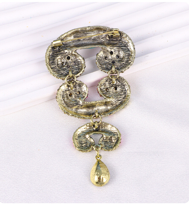 Art Deco Style Vintage Enamel Crystal Baroque Totem Brooch Badge Pin Gift
