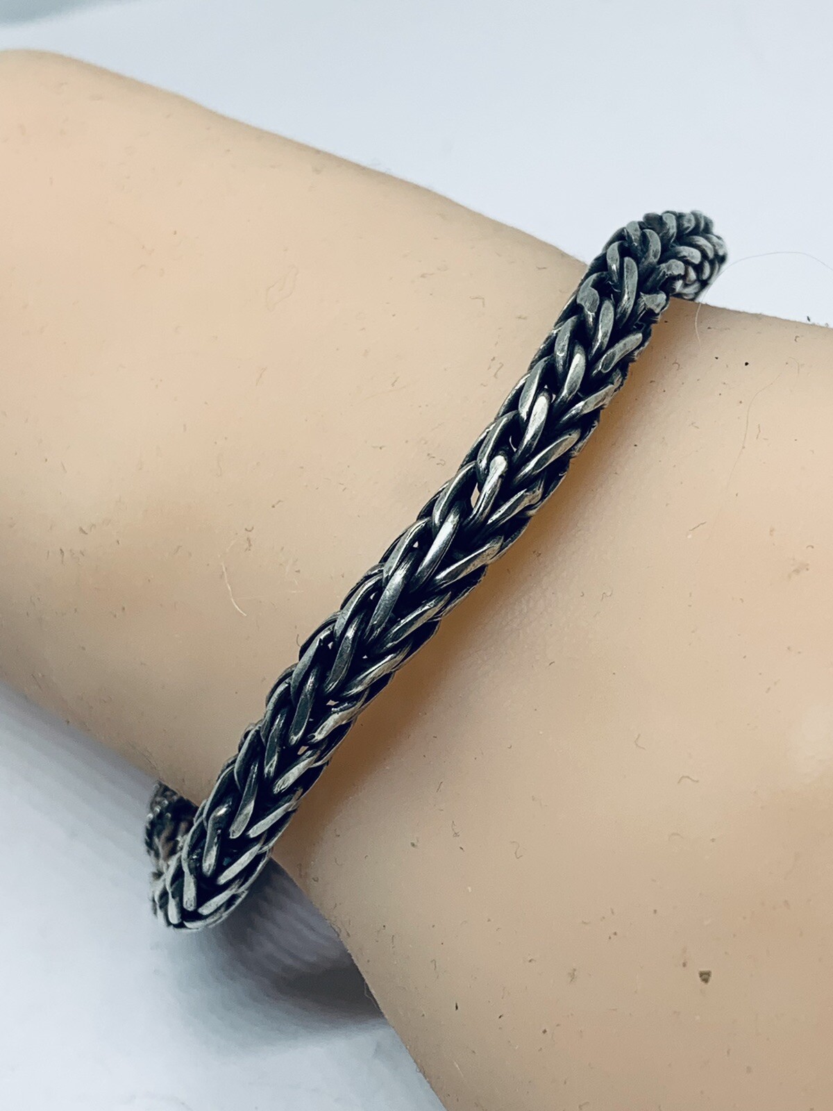 Indian Ethnic Bracelet – Braided Design in 925 Silver 28.5 grams -8”