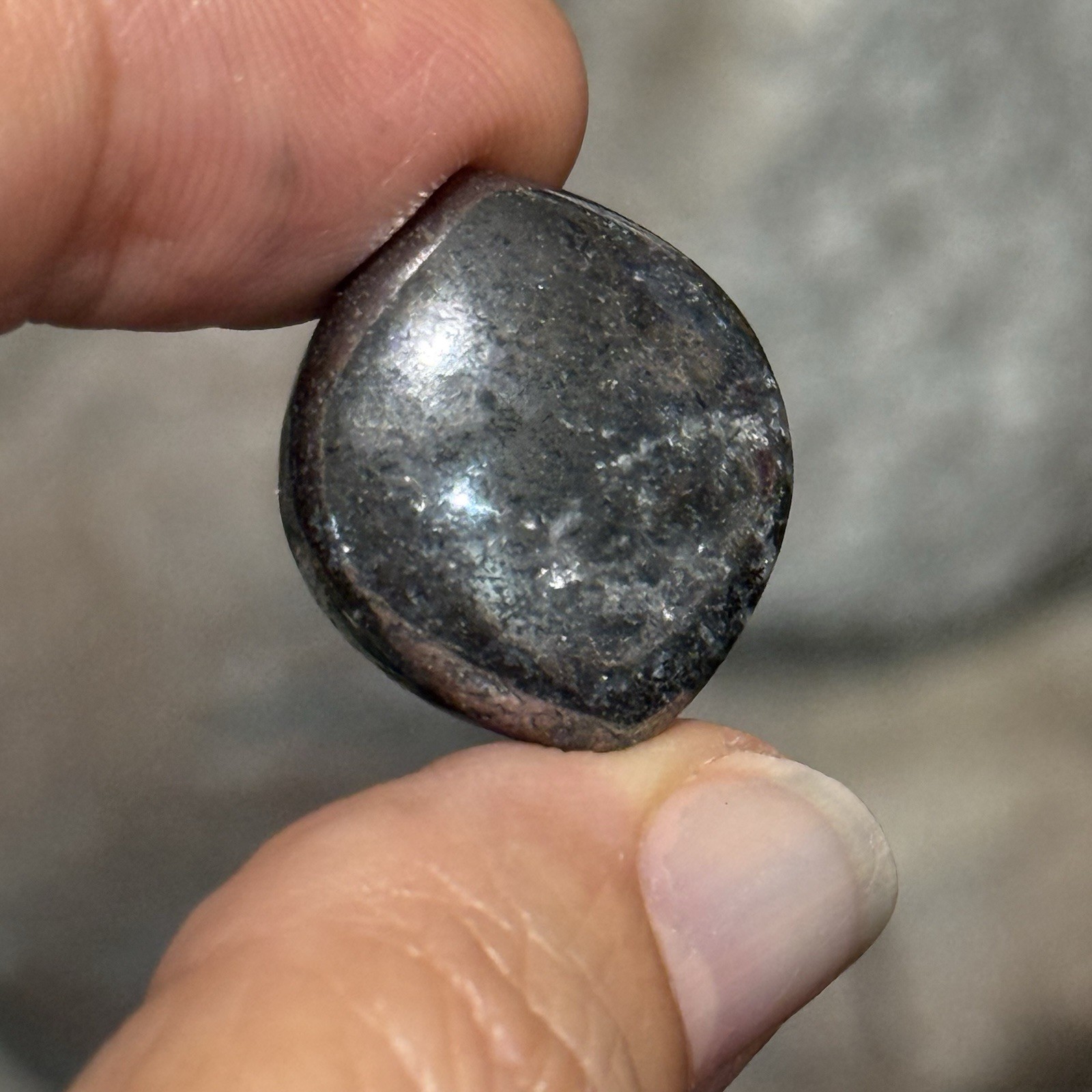 30.5ct 22.9x20x5.5mm Rare Natural Native Silver Smooth Cabochon Gem